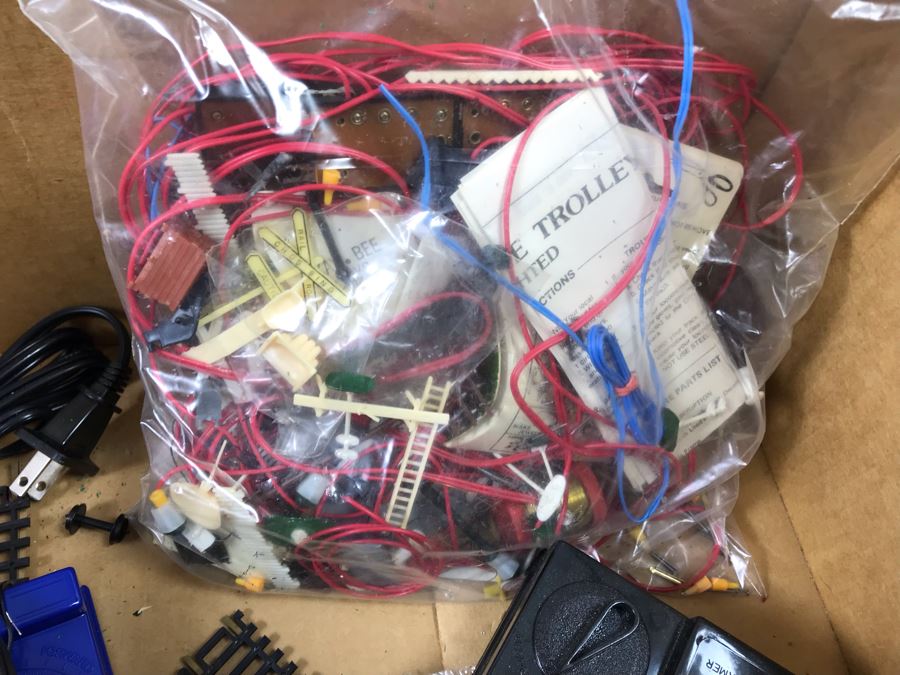 Toy Train Lot With Trains, Tracks, Transformers, Accessories And Books - See Photos [Photo 23]