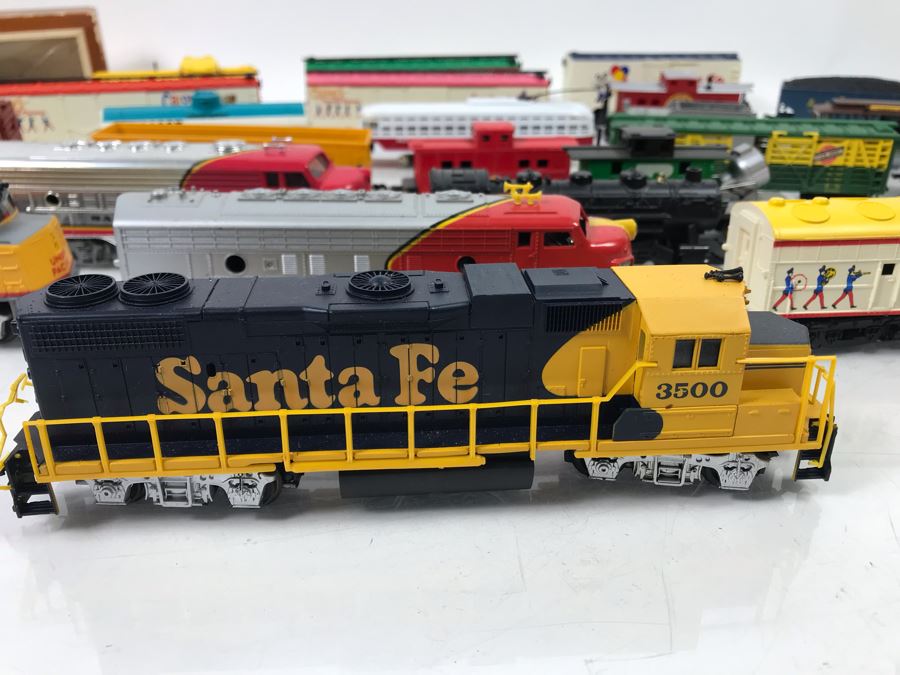 Toy Train Lot With Trains, Tracks, Transformers, Accessories And Books - See Photos [Photo 5]