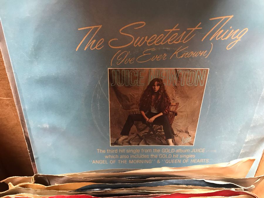 45RPM Vinyl Record Lot With Mainly 60s 70s Rock, Soul [Photo 6]