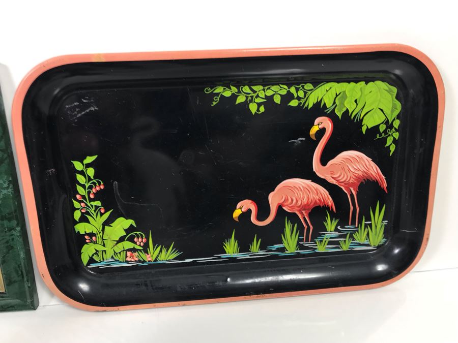 Huge Vintage Flamingo Palm Springs Themed Lot With Figurines, Vase, Trays And Framed Vintage Flamingo Postcards [Photo 19]