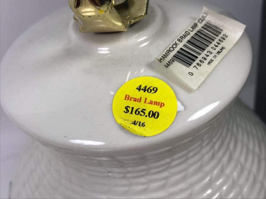 New Belleek Fine Parian China Lamp Ireland Retails $165 [Photo 5]