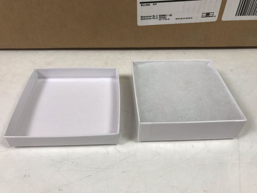 Box Of 95 New Jewelry Boxes 3.5 X 3.5 X 1.5 White Krome XJ33 [Photo 5]