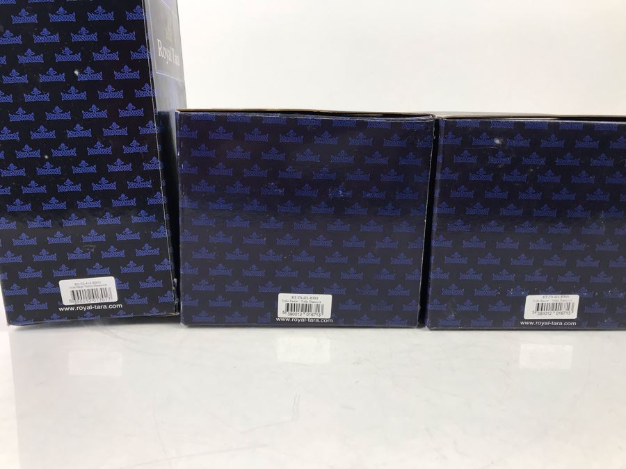 (3) New Royal Tara Fine Bone China Ireland Pieces (2) Planters And (1) Irish Harp - Trellis Shamrock Retails $137 [Photo 11]