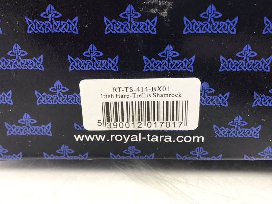 (3) New Royal Tara Fine Bone China Ireland Pieces (2) Planters And (1) Irish Harp - Trellis Shamrock Retails $137 [Photo 12]