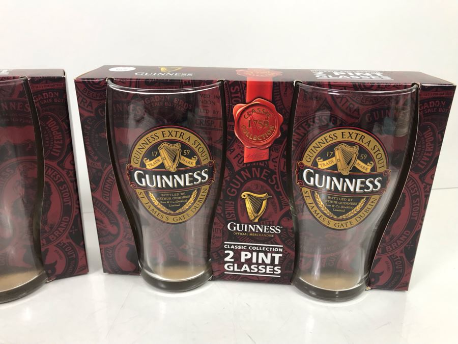 (2) New Guinness (2) Pint Glasses Classic Collections Retails $48 [Photo 4]