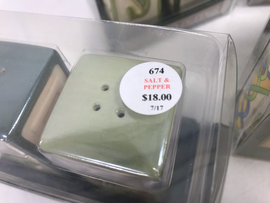 (7) New Irish Themed Salt & Pepper Shakers Retails $150 [Photo 9]