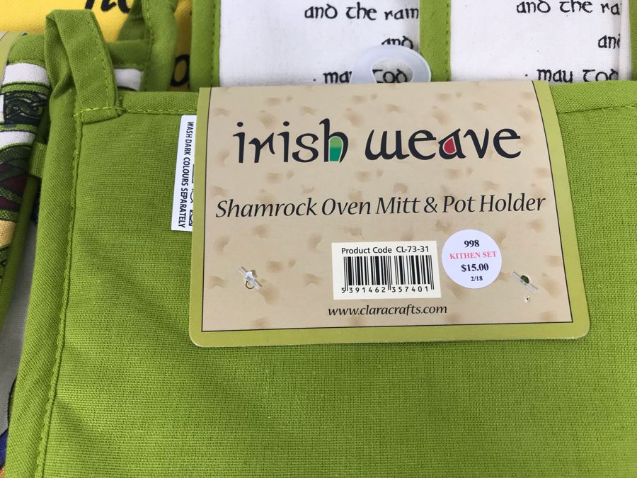New Irish Tea Towels And Oven Mitts & Pot Holders Retails $216 [Photo 6]