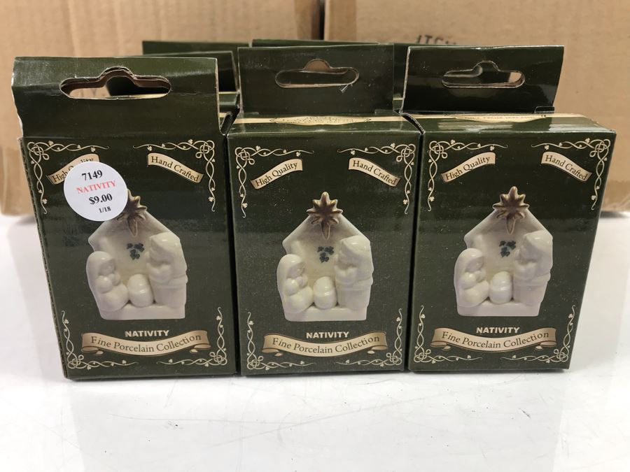 (4) New 6.25' Shamrock Nativity Figurines And (9) Smaller Porcelain Nativity Figurines Retails Over $175 [Photo 3]