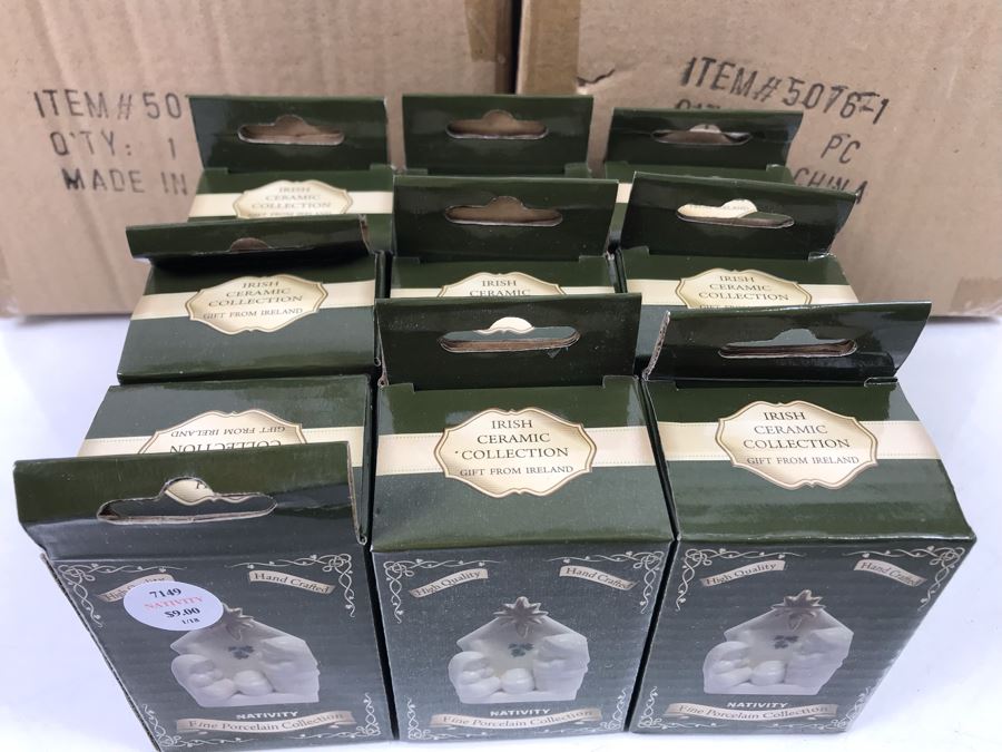 (4) New 6.25' Shamrock Nativity Figurines And (9) Smaller Porcelain Nativity Figurines Retails Over $175 [Photo 4]