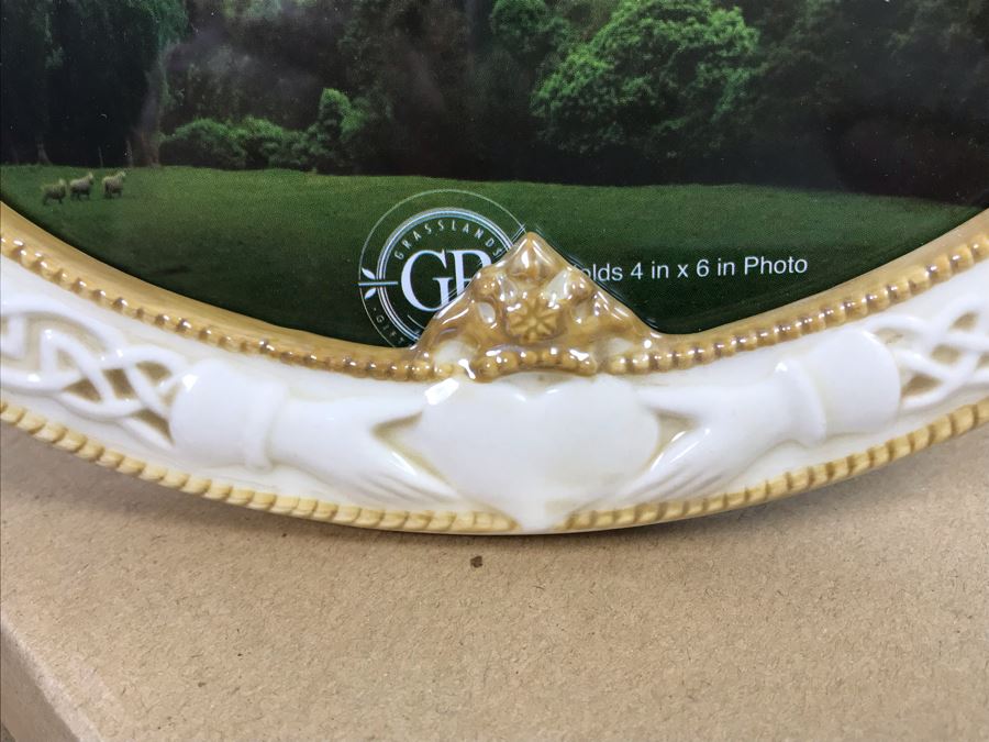 (6) New Irish Grasslands Road Picture Frames Retails $114 [Photo 3]