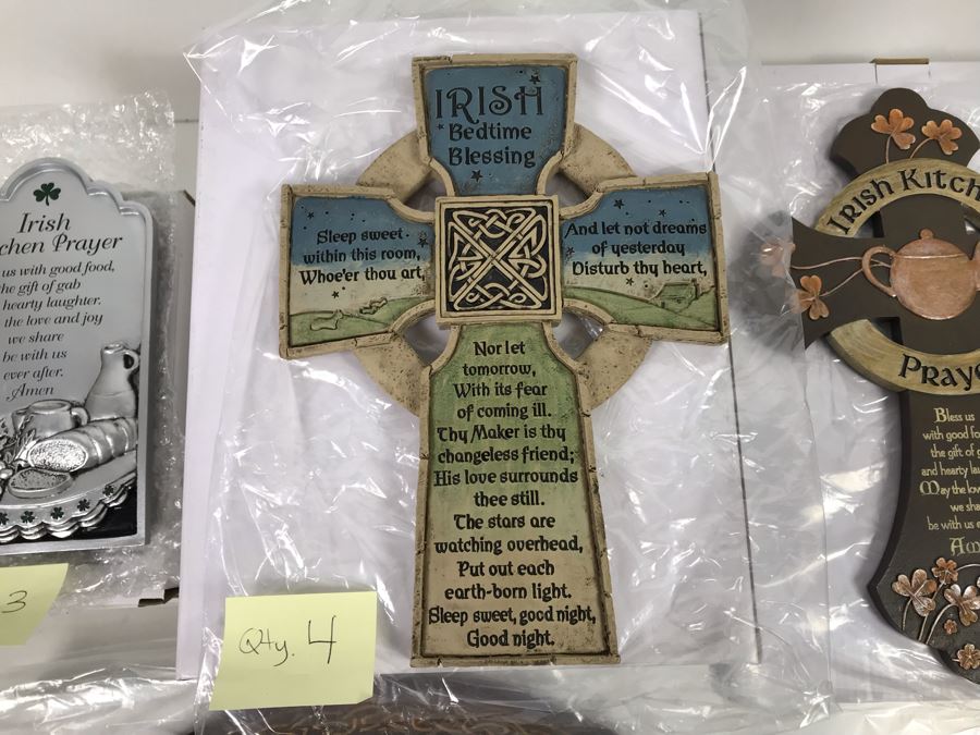 (5) Various Irish Themed Plaques Retails $242 [Photo 5]
