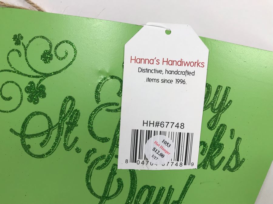 (3) New Hanna's Handiworks Metal Irish Hat Hangers, (9) Irish Top Hats And (3) Irish Fedora Hats Retails $174 [Photo 6]