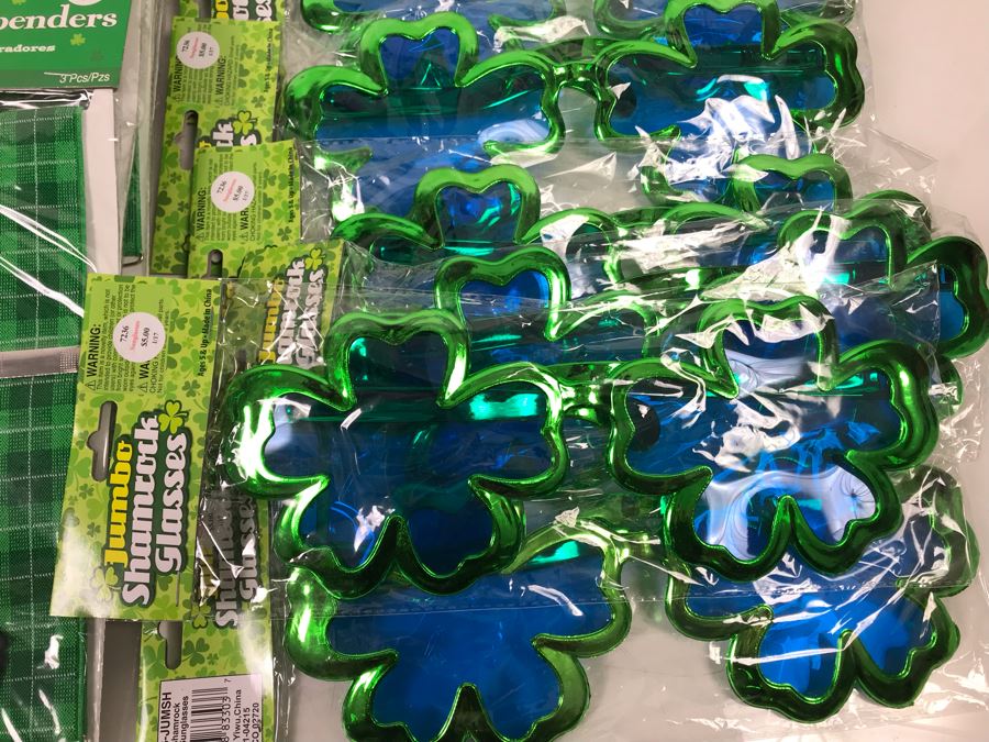 Irish Themed Costume Lot With (11) Jumbo Shamrock Novelty Glasses And (14) Irish Novelty Suspenders Retails $238 [Photo 7]