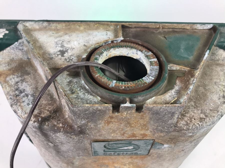 Vintage Metal Safetran Signal Light 'Irish Only' [Photo 7]
