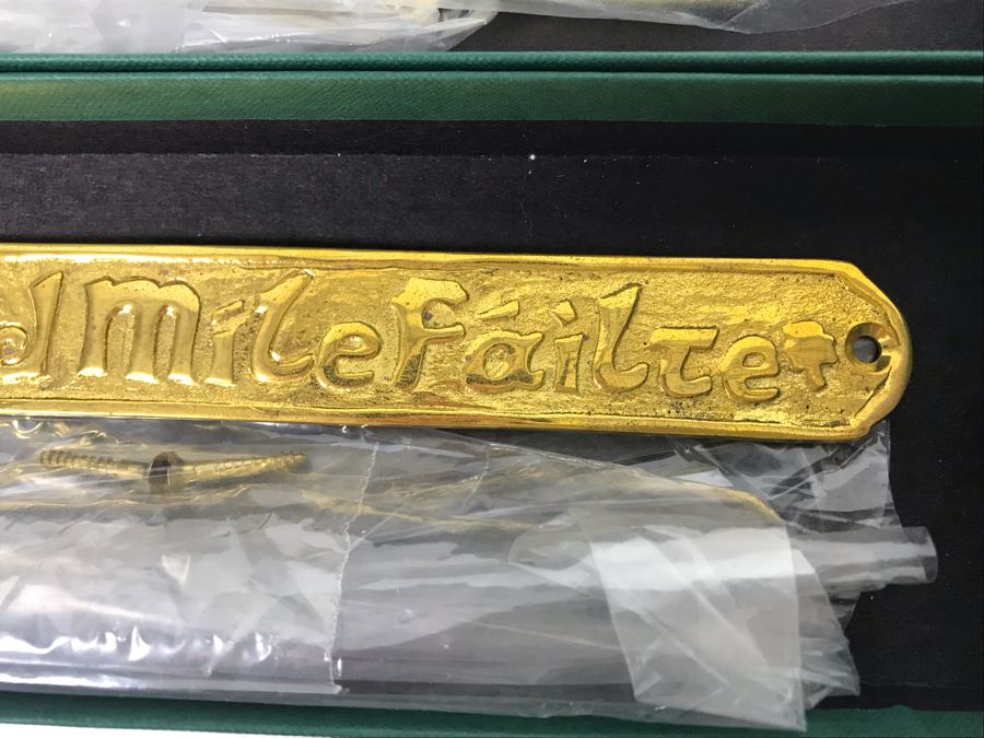 (4) New Irish Brass Plaques 'Cead Mile Failte' -- 'Welcome' And Set Of (4) Vintage Skeleton Keys Retails Over $100 [Photo 4]