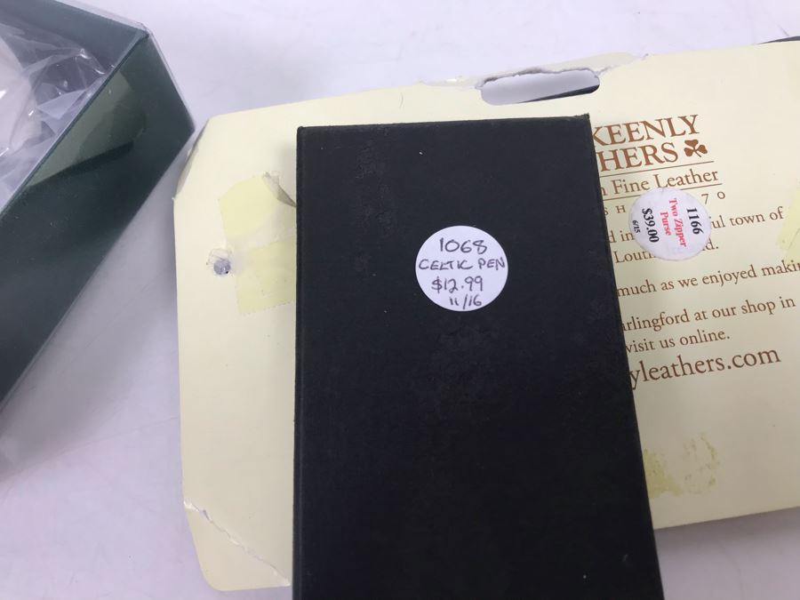 New Irish Slainte Flask By Robert Emmet, Leather Irish Purse And Irish Themed Touch Pen Stylus Retails $97 [Photo 11]