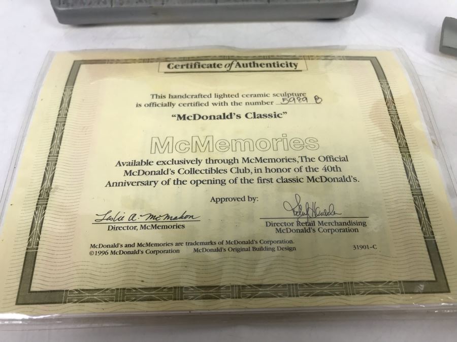 McDonald's McMemories Limited Edition Cermaic Sculpture 40th Anniversary Of The First Classic McDonalds [Photo 7]