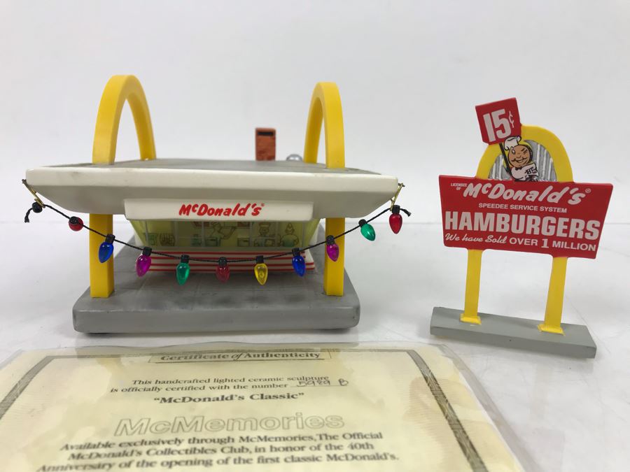 McDonald's McMemories Limited Edition Cermaic Sculpture 40th Anniversary Of The First Classic McDonalds [Photo 1]