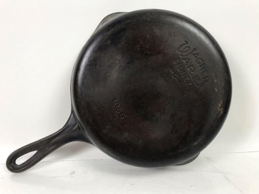 Vintage Wagner Ware Sidney Cast Iron Skillet 0 1056 9.5' [Photo 4]