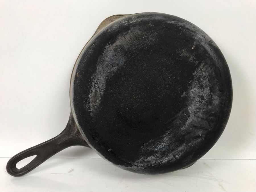 Vintage Wagner Ware Sidney Cast Iron Skillet 0 9.5'