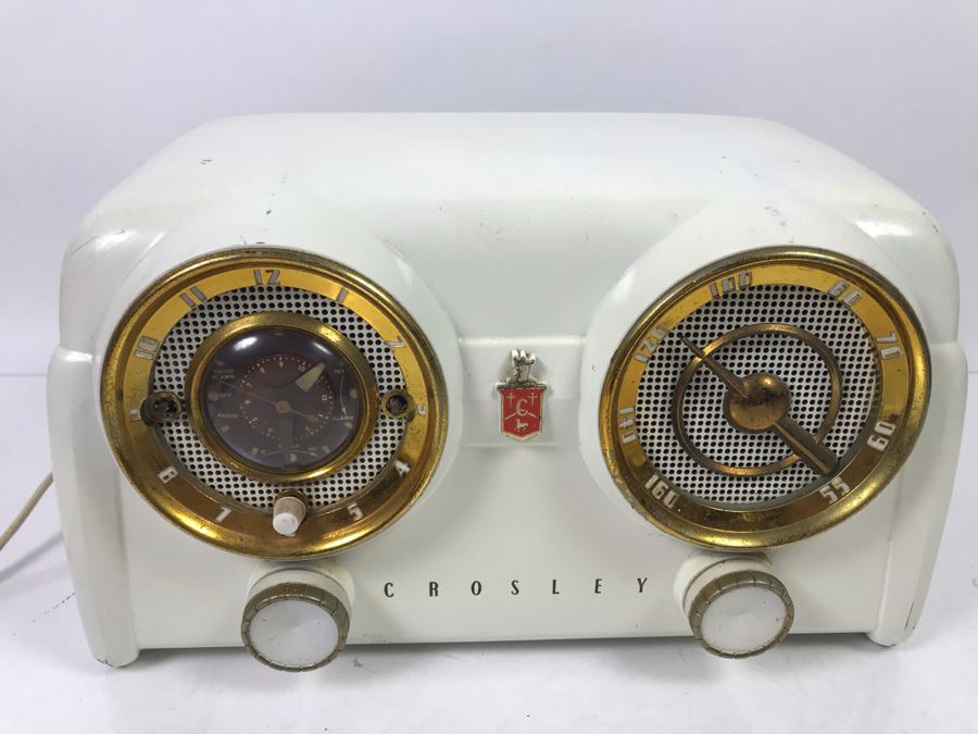 Very Cool Art Deco Crosley Vintage Tube Radio And Clock - Needs Servicing (Missing Several Knobs) [Photo 3]