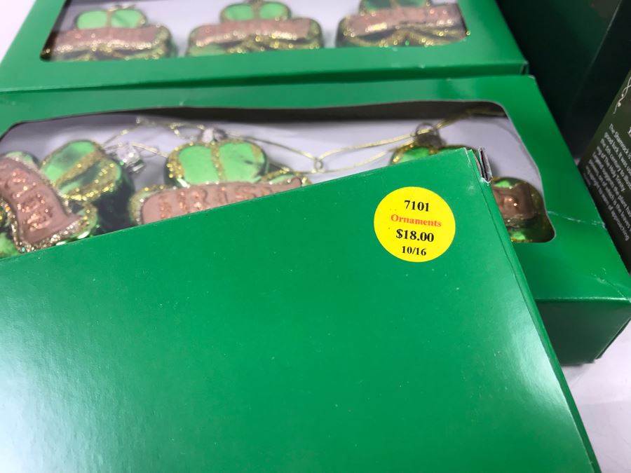Irish Christmas Decoration Lot Retails $218 [Photo 17]