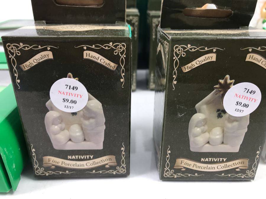 Irish Christmas Decoration Lot Retails $218 [Photo 10]