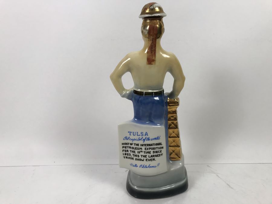 Vintage 1971 James B. Bean Liquor Bottle 1971 International Petroleum Exposition Tulsa OK Oil Capitol Of The World [Photo 4]