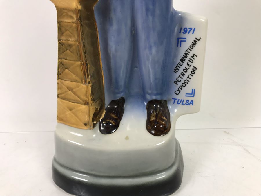 Vintage 1971 James B. Bean Liquor Bottle 1971 International Petroleum Exposition Tulsa OK Oil Capitol Of The World [Photo 2]