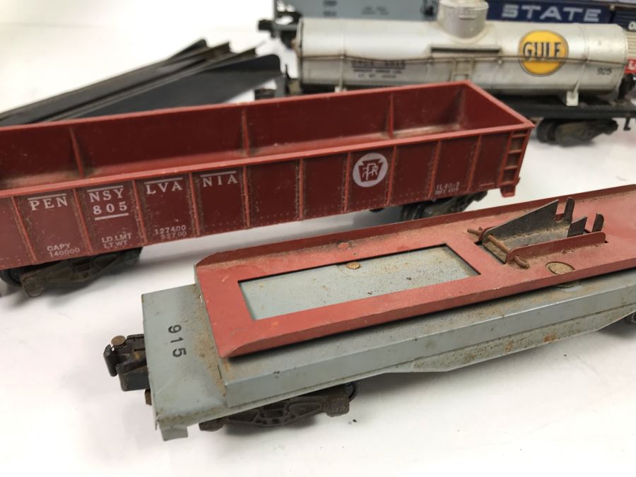 Vintage American Flyer Trains And Train Components Including (2) American Flyer Train Transformers [Photo 11]