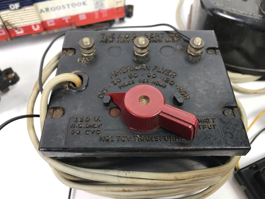 Vintage American Flyer Trains And Train Components Including (2) American Flyer Train Transformers [Photo 6]