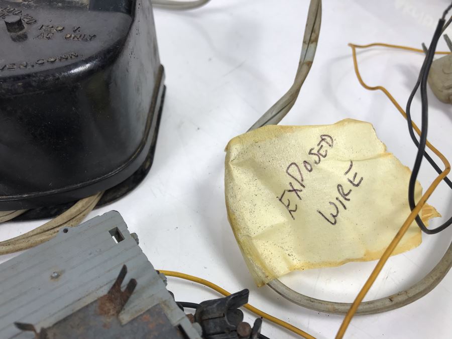 Vintage American Flyer Trains And Train Components Including (2) American Flyer Train Transformers [Photo 8]