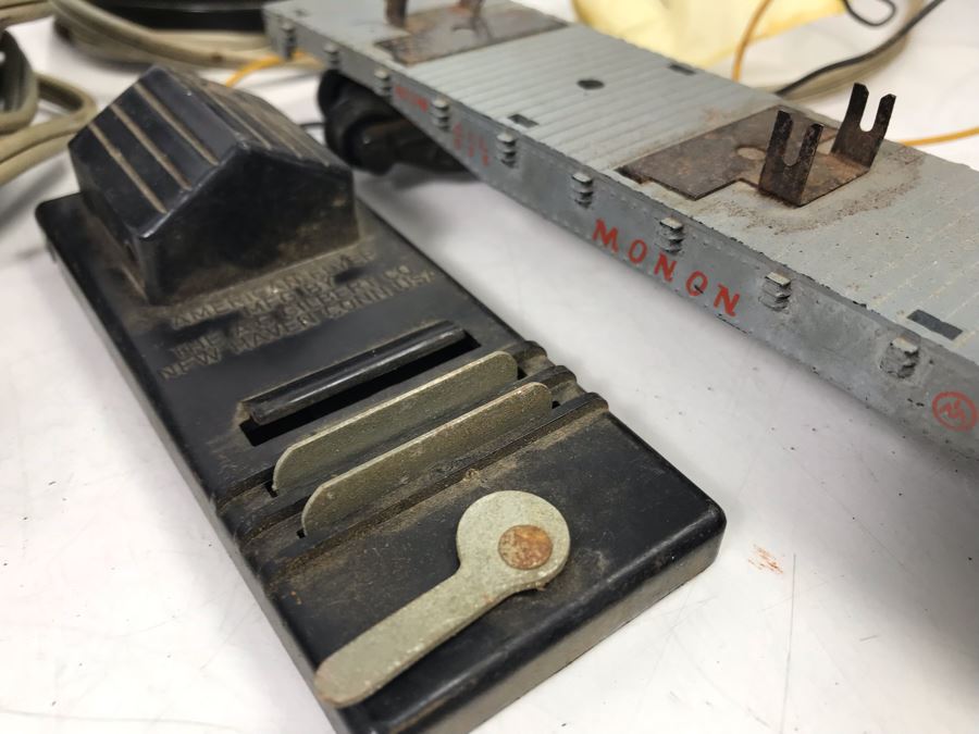 Vintage American Flyer Trains And Train Components Including (2) American Flyer Train Transformers [Photo 9]