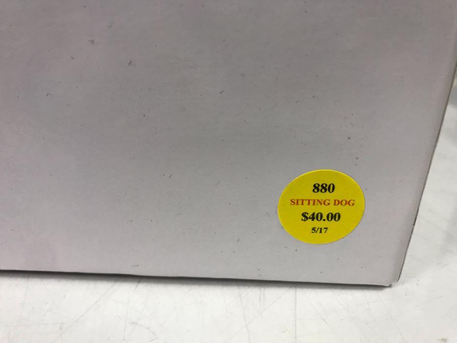 New Galway Irish Crystal Living Figurines: Sitting Cat And Sitting Dog  Retails $75 [Photo 10]