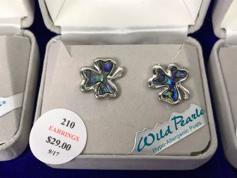 (4) Sets Of Storrs Wild Pearl Earrings Retails $116 [Photo 4]