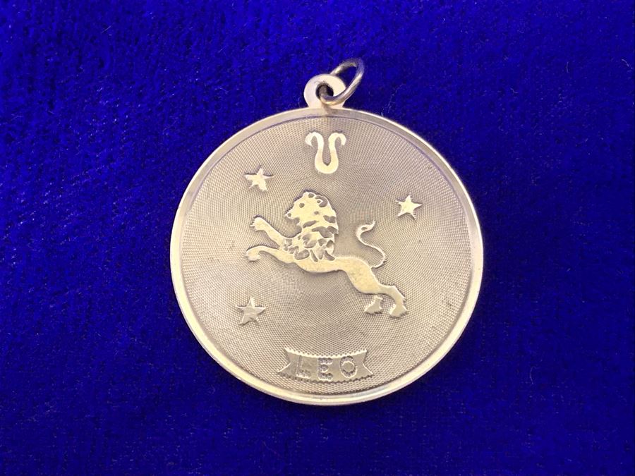 14k Gold Leo Pendant 2.8g [Photo 2]