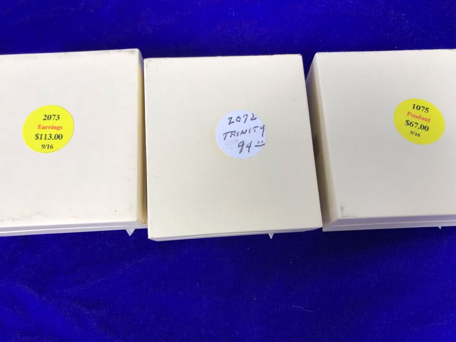 Shanore Silver Pendant Necklaces And Earrings Retails $274 [Photo 7]