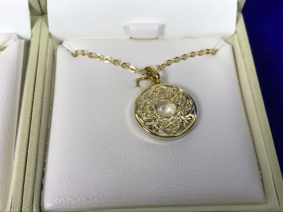 Book Of Kells Ireland Pendant Necklaces And Earrings Retails $129 [Photo 5]