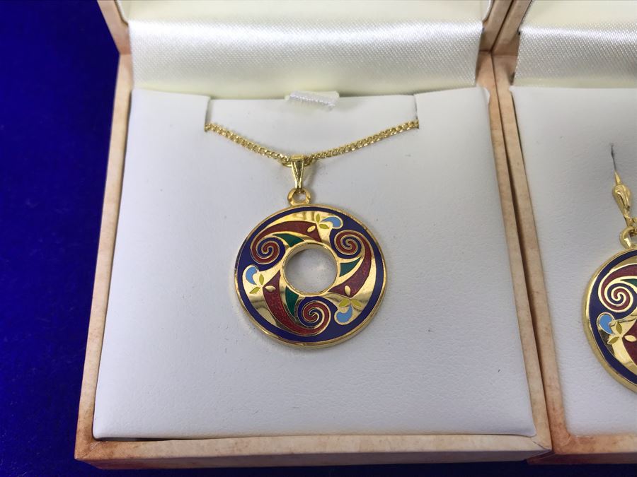 Tara Ireland Hand Enamelled Collection Pendant Necklaces And Earrings Retails $196 [Photo 3]