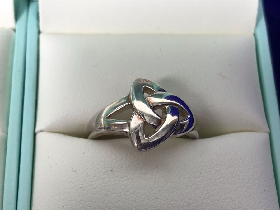 Failte Ireland Sterling Silver Rings By Solvar Jewelry Size 6 Retails $287 [Photo 4]