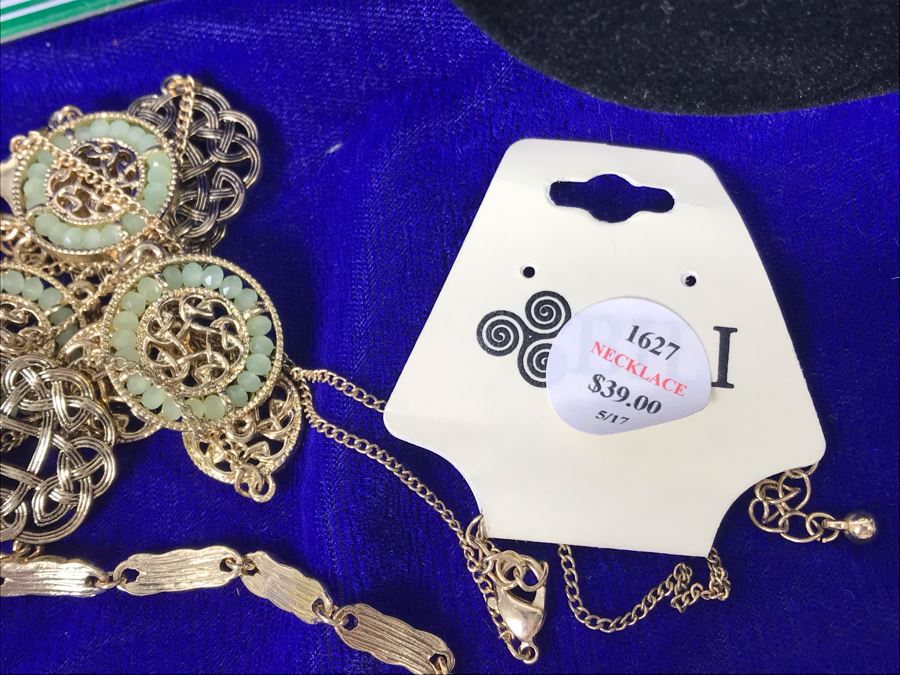 Various Irish Themed Costume Jewelry Including Necklaces, Bracelets And Earrings [Photo 8]
