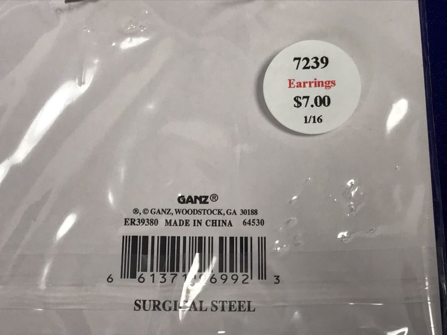 Various Irish Themed Costume Jewelry Including Necklaces, Bracelets And Earrings [Photo 13]