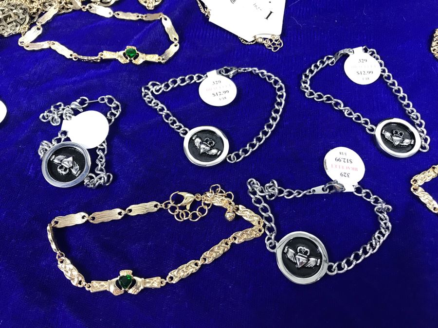 Various Irish Themed Costume Jewelry Including Necklaces, Bracelets And Earrings [Photo 6]