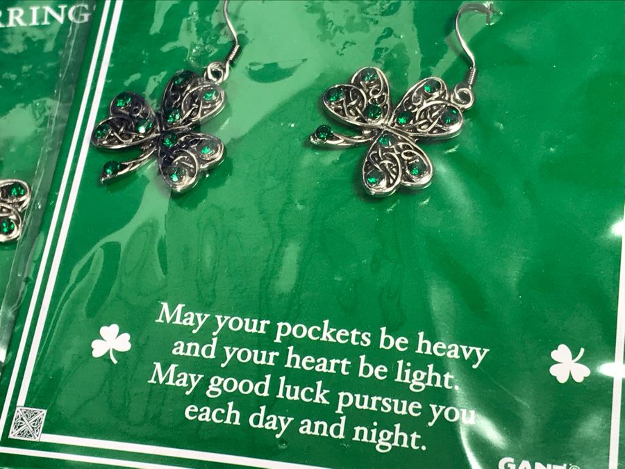 Various Irish Themed Costume Jewelry Including Necklaces, Bracelets And Earrings [Photo 12]