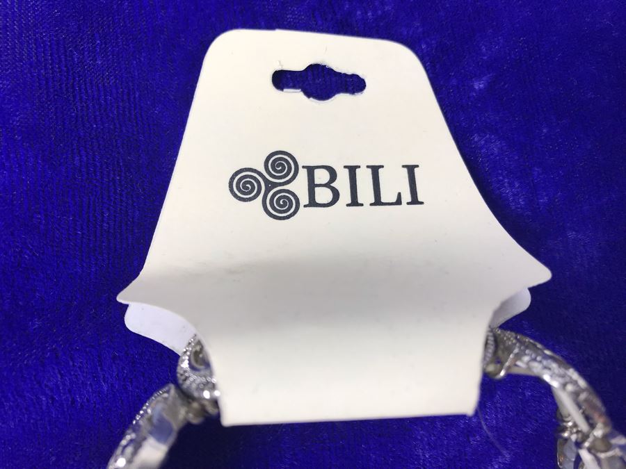 (38) Various Irish Themed Bracelets Retails Over $500 [Photo 21]