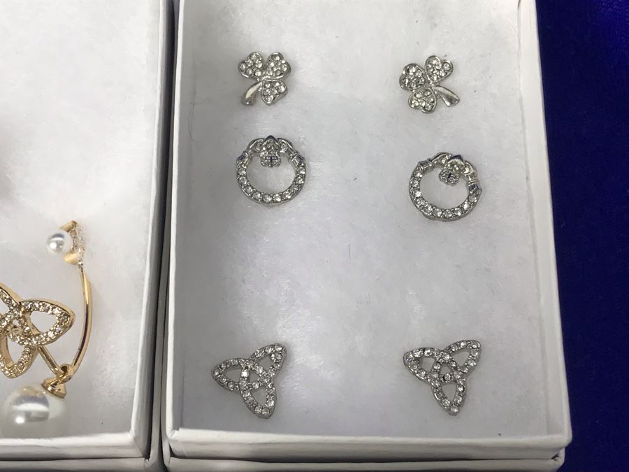 Various Sets Of Irish Themed Earrings Retails $154 [Photo 5]