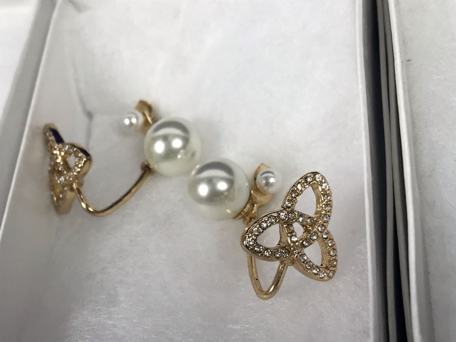 Various Sets Of Irish Themed Earrings Retails $154 [Photo 3]