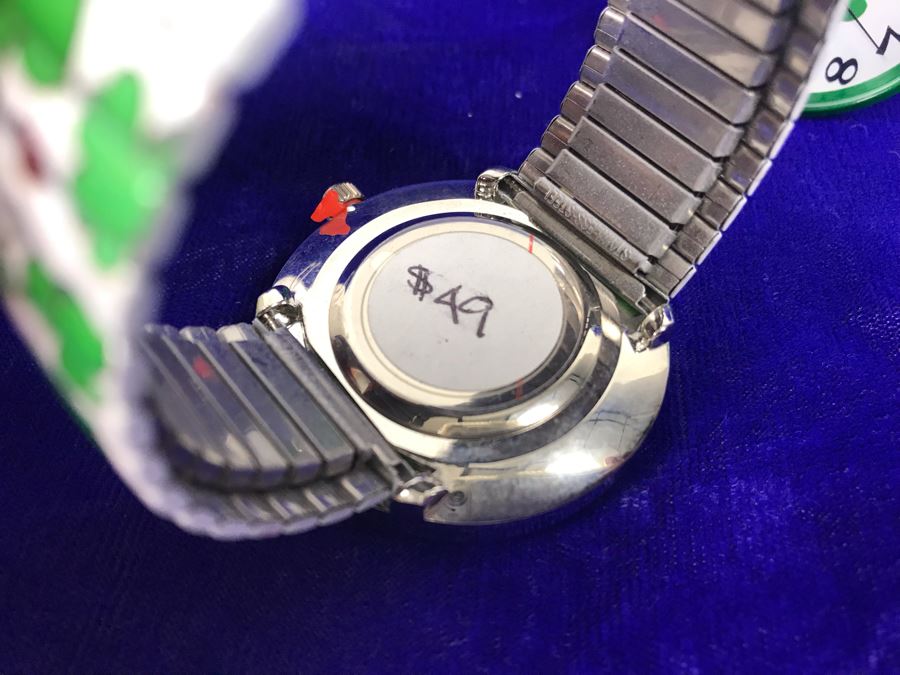 (3) New Varsales Shamrock Watches Retails $147 [Photo 7]