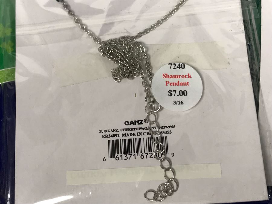 (66) Piece Lot Of New Irish Costume Jewelry Retails $434 [Photo 27]