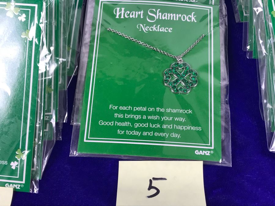 (66) Piece Lot Of New Irish Costume Jewelry Retails $434 [Photo 16]